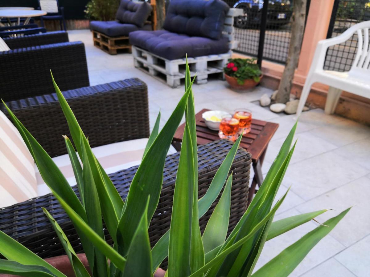 ריצ'יונה Hotel Iride Suite & Breakfast- Ideale Per Famiglie E Coppie מראה חיצוני תמונה