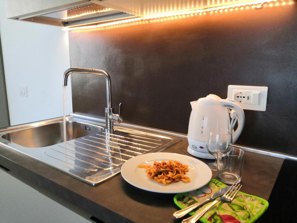 ריצ'יונה Hotel Iride Suite & Breakfast- Ideale Per Famiglie E Coppie מראה חיצוני תמונה