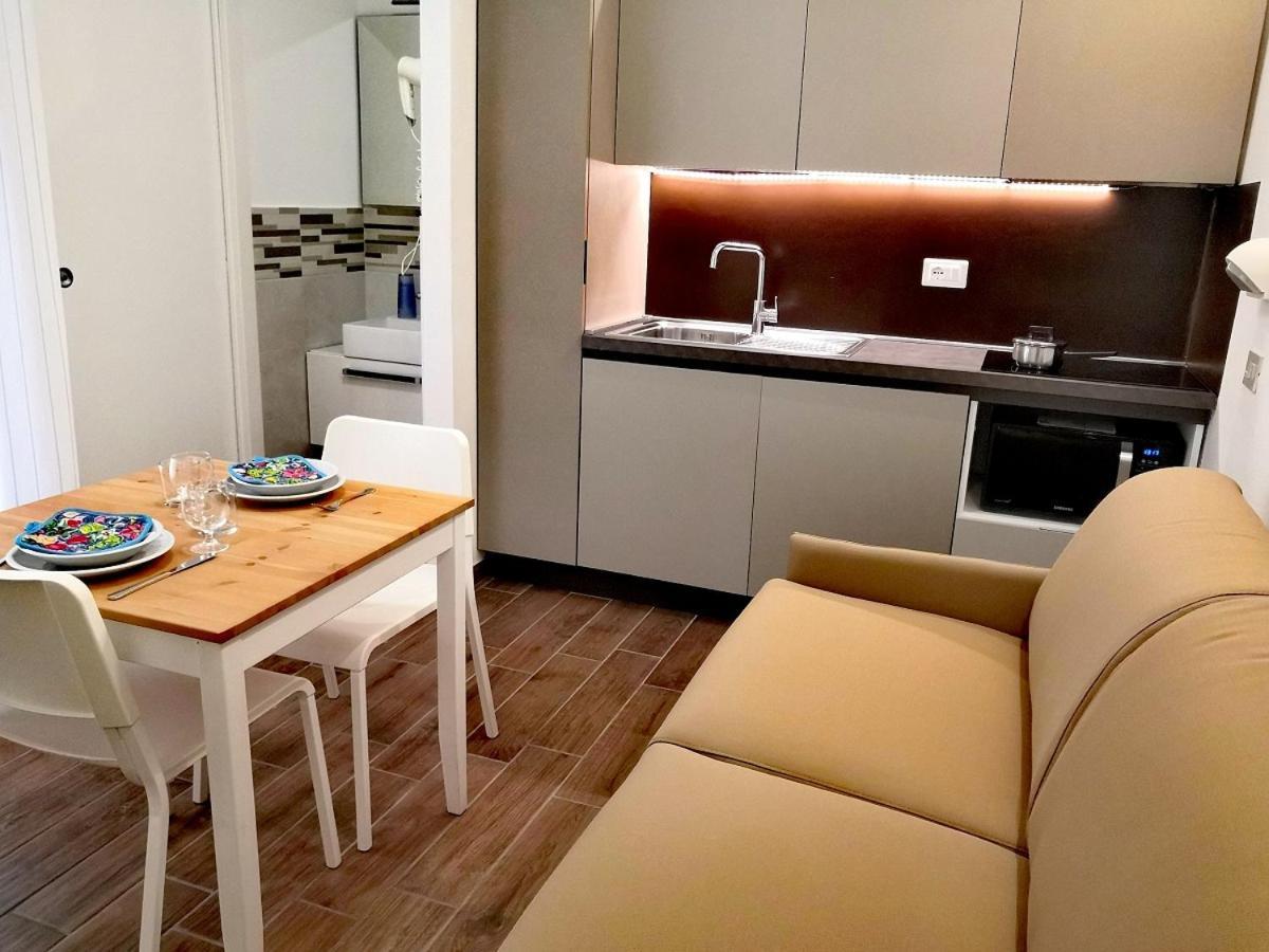 ריצ'יונה Hotel Iride Suite & Breakfast- Ideale Per Famiglie E Coppie מראה חיצוני תמונה